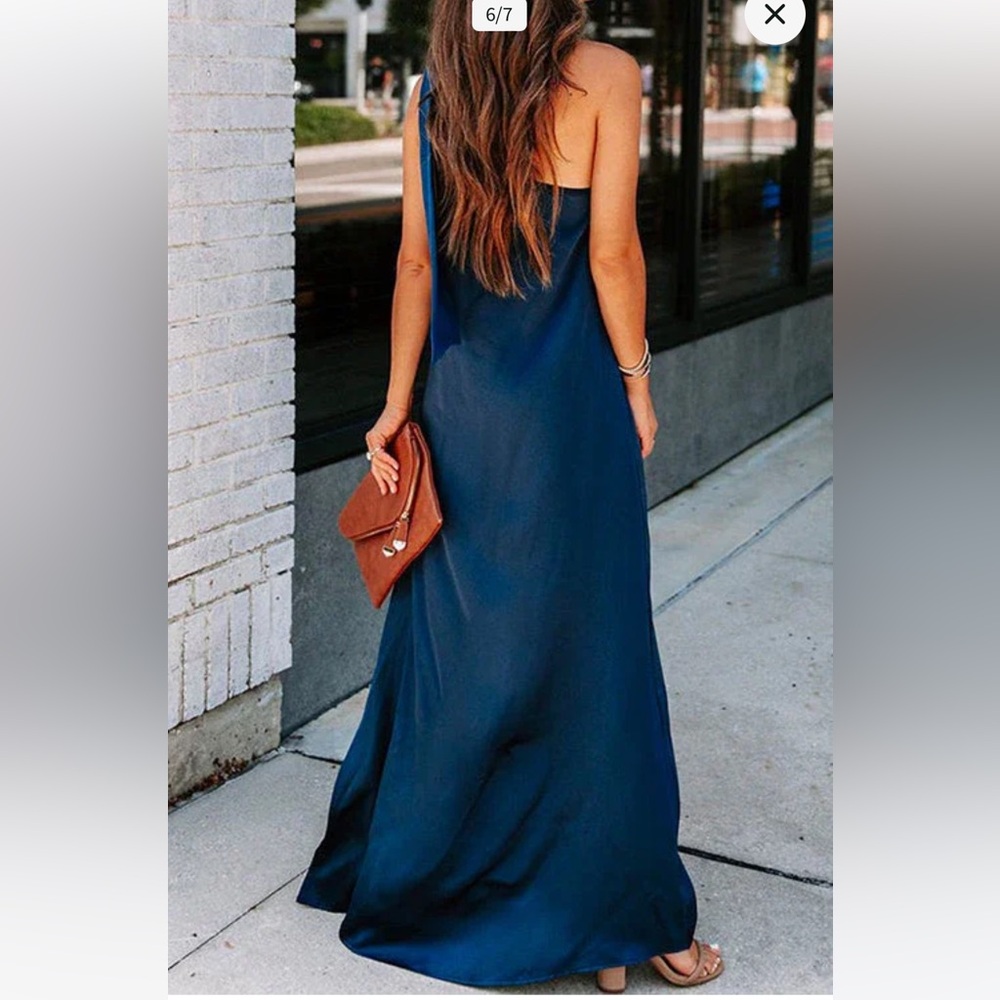 Vici Exclusive One Shoulder, Side Split Dress- Na… - image 2